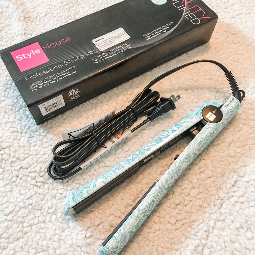 Style House Professional Styling Iron